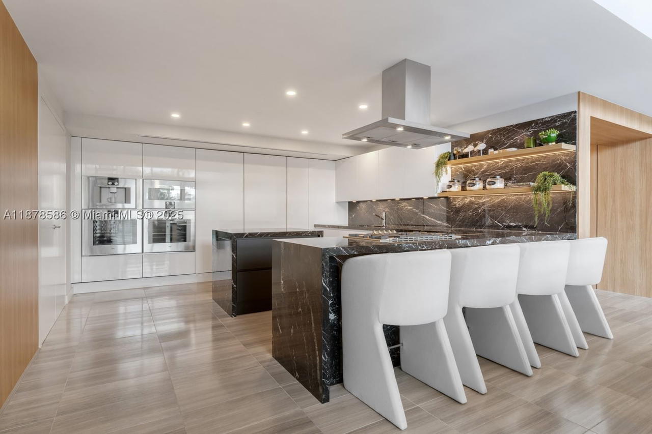 Real estate property located at 4701 Meridian Ave #222, Miami-dade, 4701 North Meridian Condo, Miami Beach, FL
