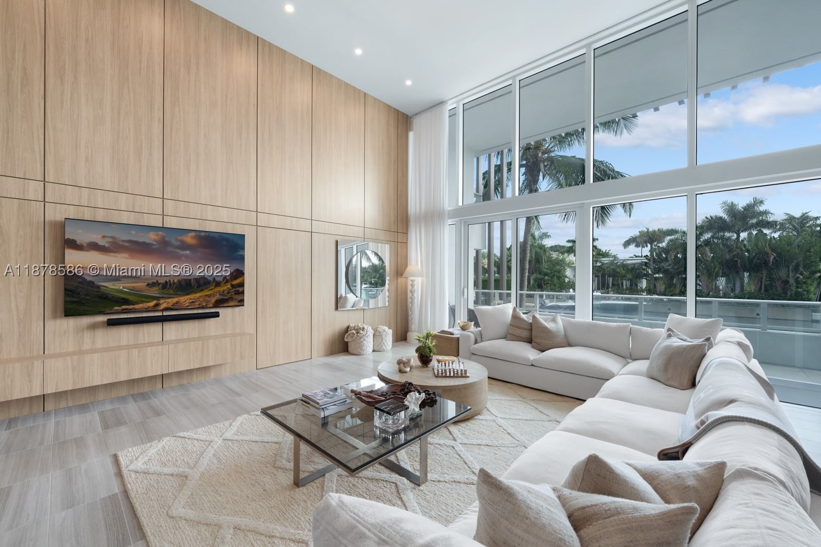 Real estate property located at 4701 Meridian Ave #222, Miami-dade, 4701 North Meridian Condo, Miami Beach, FL