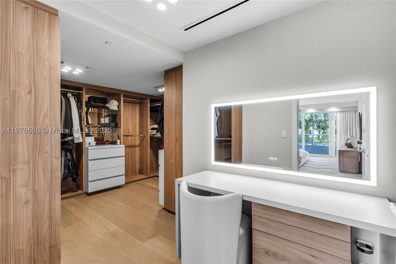 Real estate property located at 4701 Meridian Ave #222, Miami-dade, 4701 North Meridian Condo, Miami Beach, FL