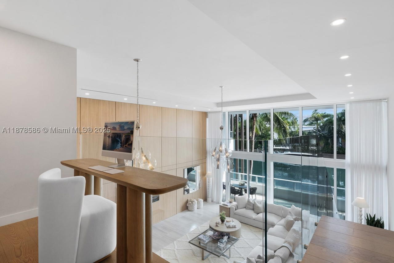 Real estate property located at 4701 Meridian Ave #222, Miami-dade, 4701 North Meridian Condo, Miami Beach, FL