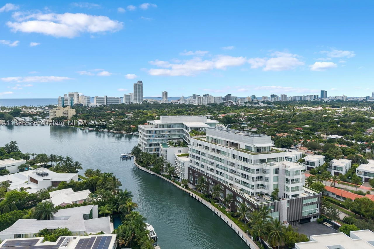 Real estate property located at 4701 Meridian Ave #222, Miami-dade, 4701 North Meridian Condo, Miami Beach, FL