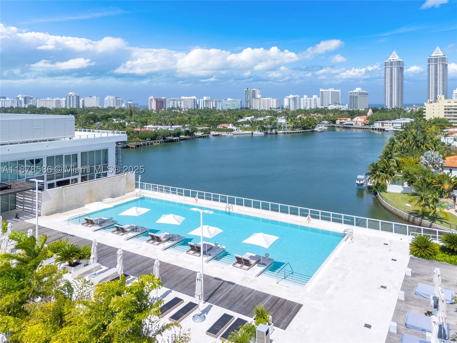 Real estate property located at 4701 Meridian Ave #222, Miami-dade, 4701 North Meridian Condo, Miami Beach, FL
