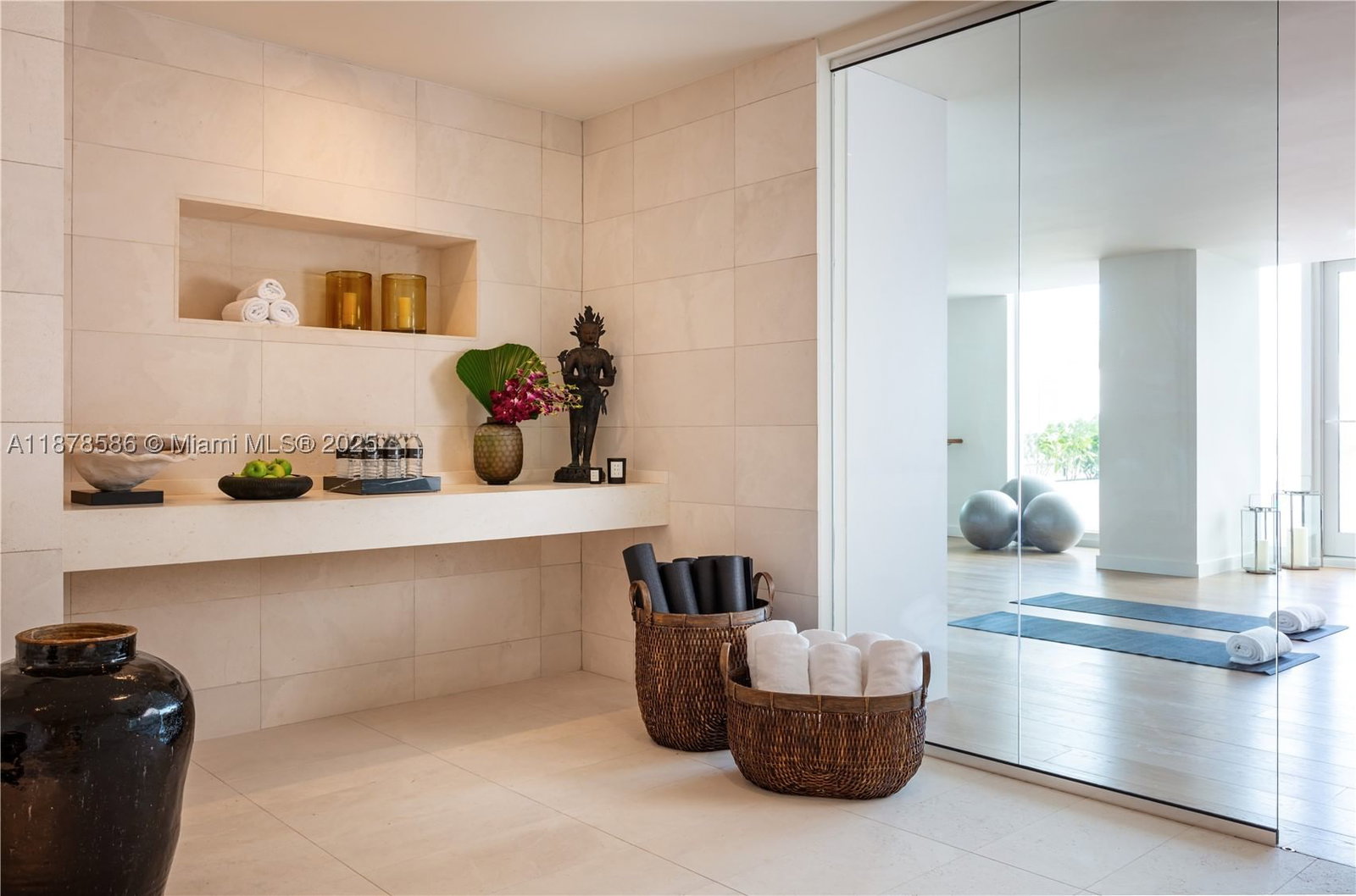 Real estate property located at 4701 Meridian Ave #222, Miami-dade, 4701 North Meridian Condo, Miami Beach, FL