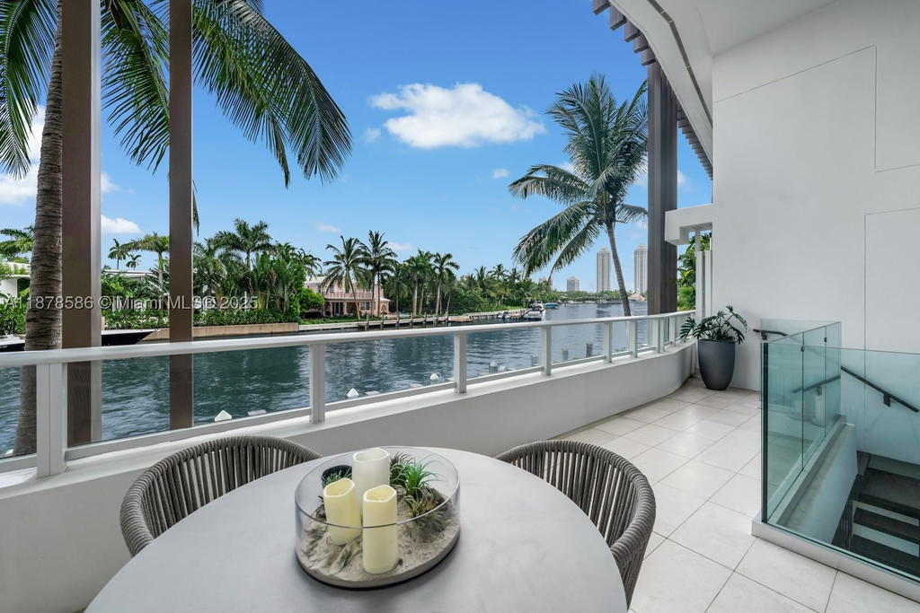 Real estate property located at 4701 Meridian Ave #222, Miami-dade, 4701 North Meridian Condo, Miami Beach, FL