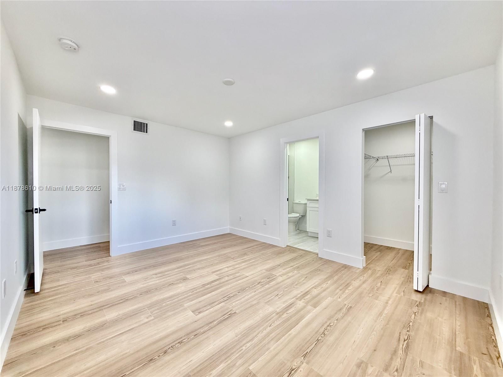 Real estate property located at 20818 San Simeon Way #108, Miami-dade, Laguna Pointe At Calif Cl, Miami, FL
