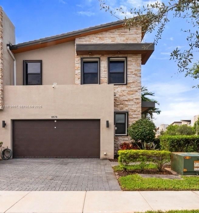 Real estate property located at 10578 81st Ter, Miami-dade, Grand Bay South Townhomes, Doral, FL