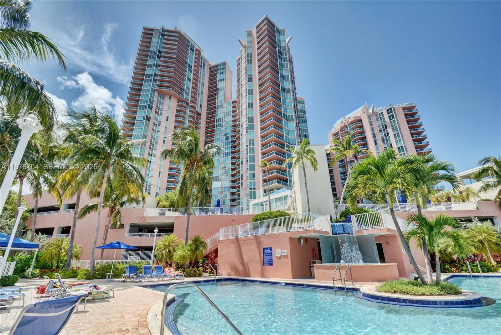 Real estate property located at 3370 Hidden Bay Dr #1115, Miami-dade, 100 Hidden Bay Condo, Aventura, FL