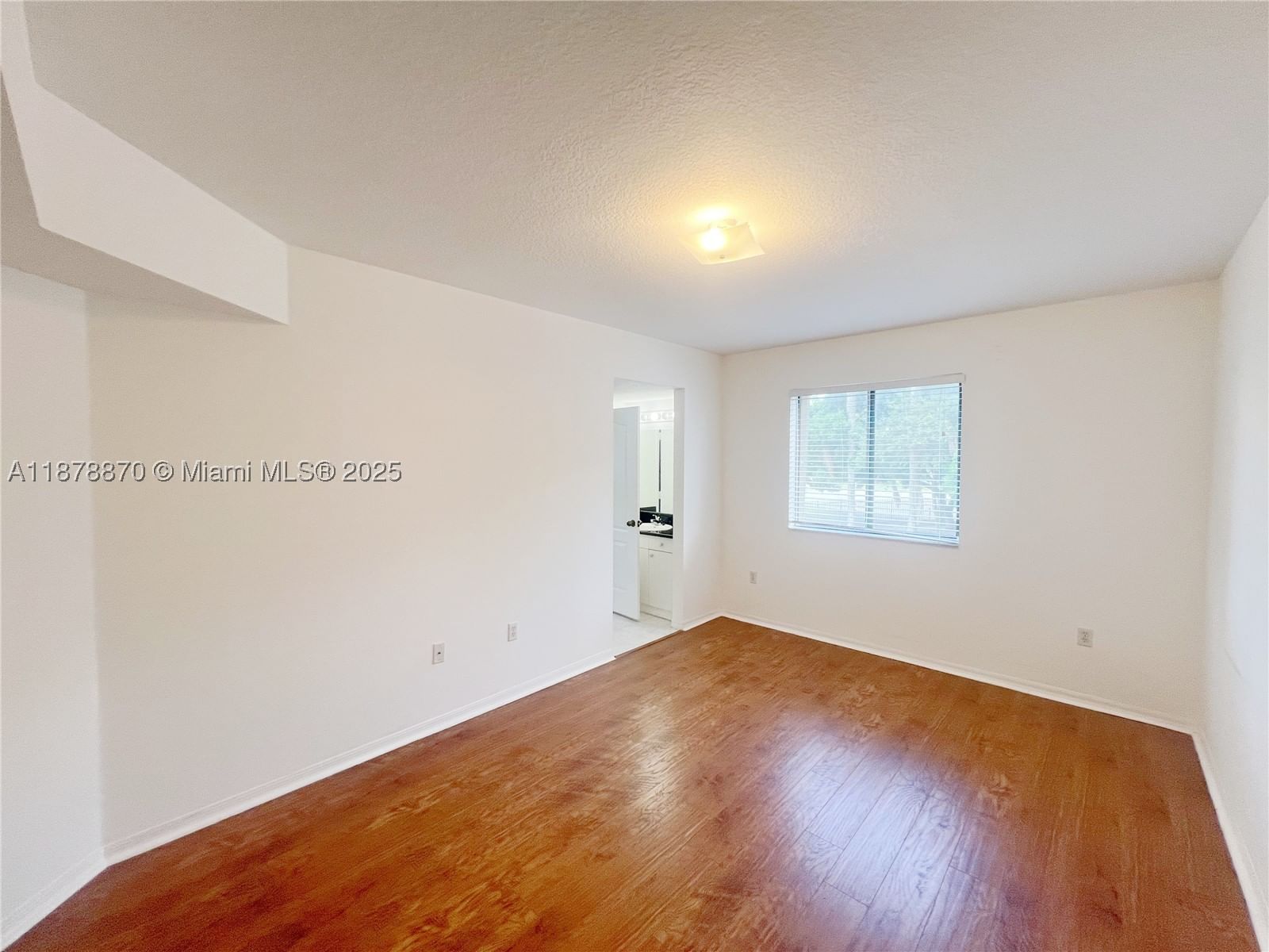 Real estate property located at 9340 Fontainebleau Blvd W206, Miami-dade, Keystone Courts Condo, Miami, FL