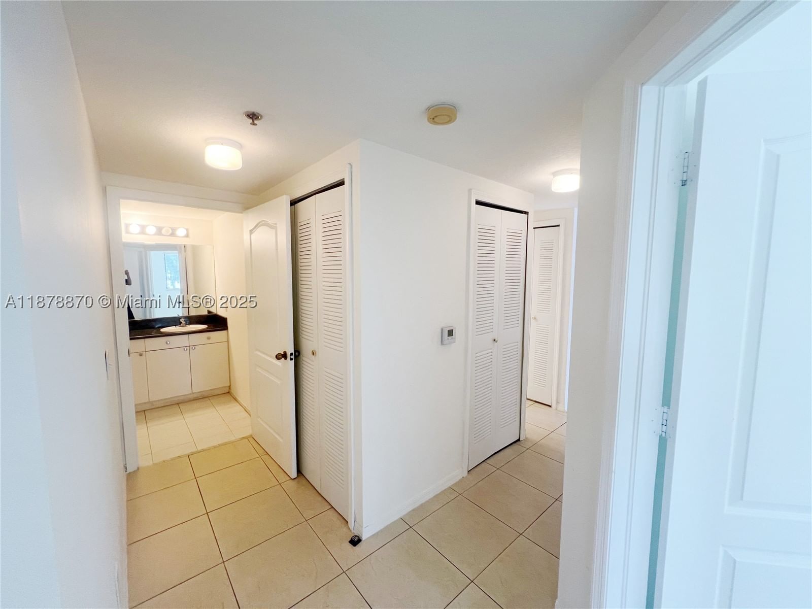 Real estate property located at 9340 Fontainebleau Blvd W206, Miami-dade, Keystone Courts Condo, Miami, FL