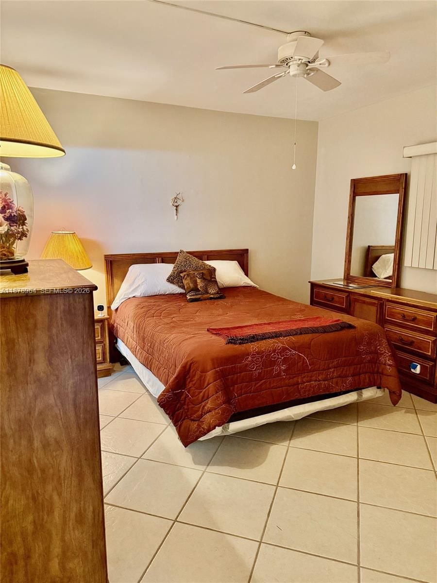 Real estate property located at 930 9th Ave #8, Broward, Cypress Island No 1 Co-op, Pompano Beach, FL