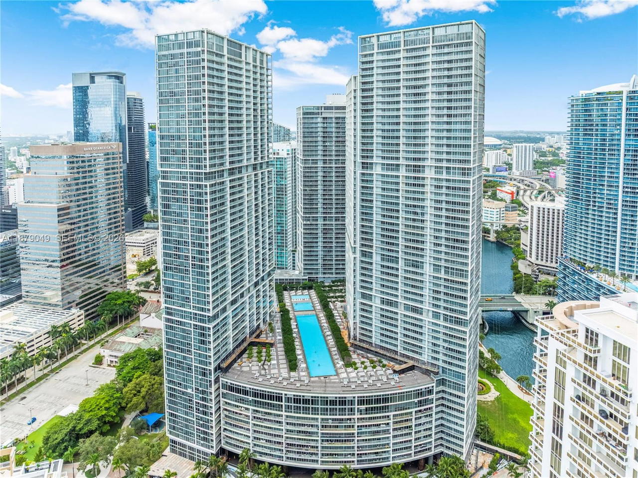 Real estate property located at 465 Brickell Ave #4801, Miami-dade, Iconbrickell Condo No 1, Miami, FL