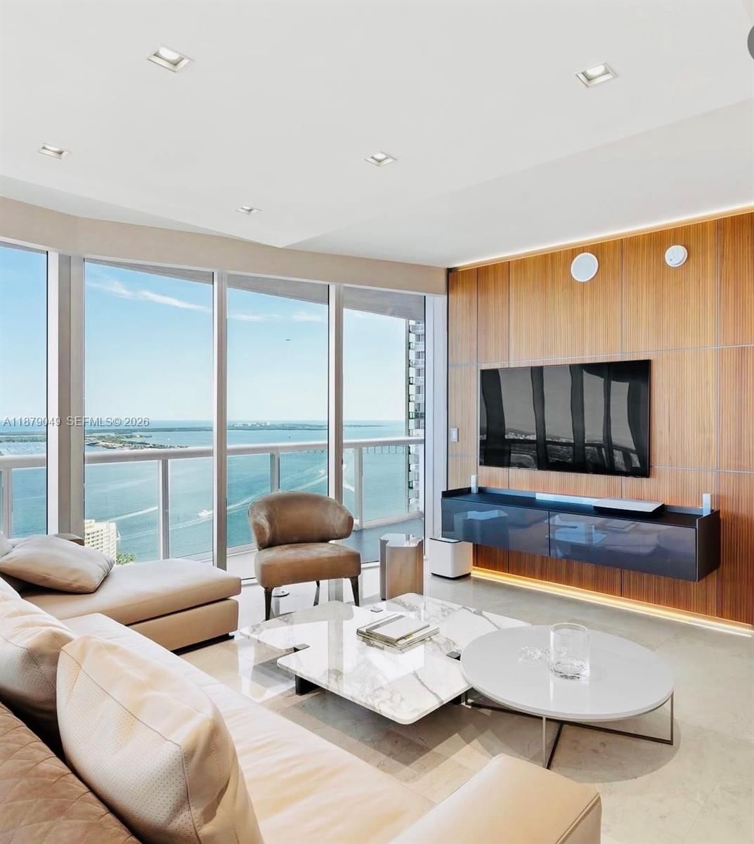 Real estate property located at 465 Brickell Ave #4801, Miami-dade, Iconbrickell Condo No 1, Miami, FL