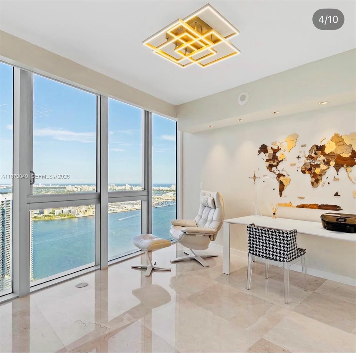 Real estate property located at 465 Brickell Ave #4801, Miami-dade, Iconbrickell Condo No 1, Miami, FL