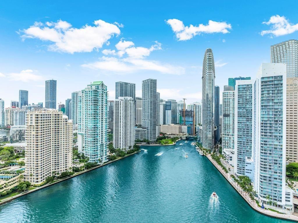 Real estate property located at 465 Brickell Ave #4801, Miami-dade, Iconbrickell Condo No 1, Miami, FL