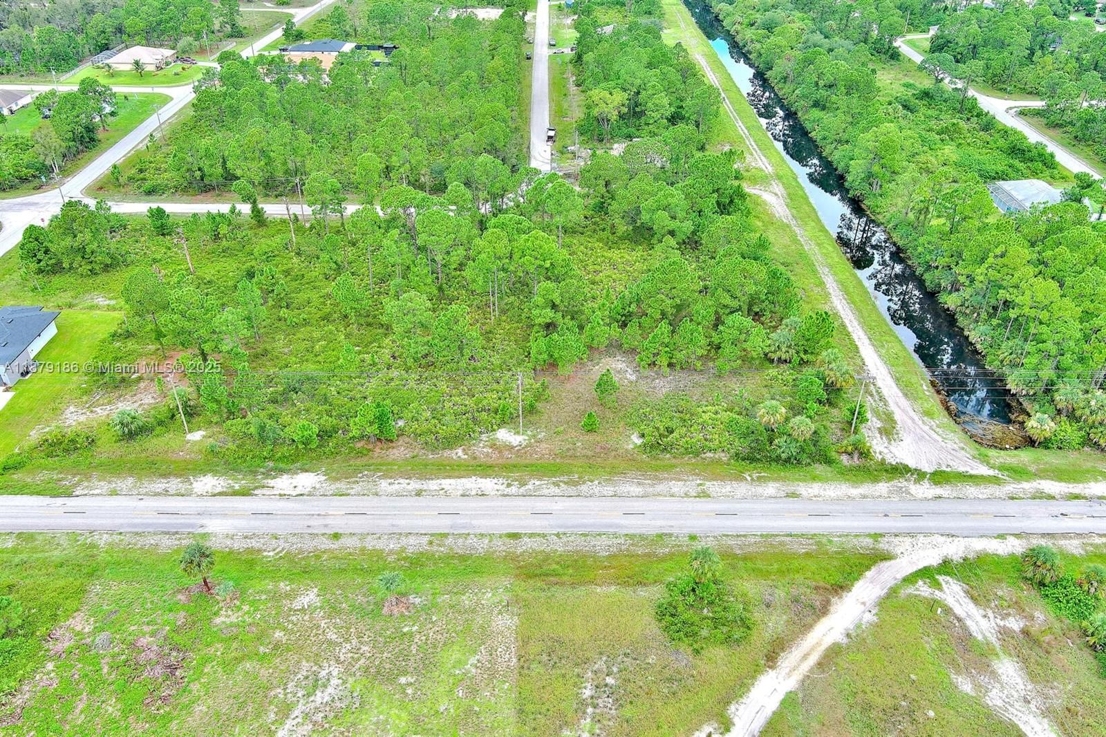 Real estate property located at 702 Eisenhower Blvd, Lee, Lehigh Acres, Lehigh Acres, FL