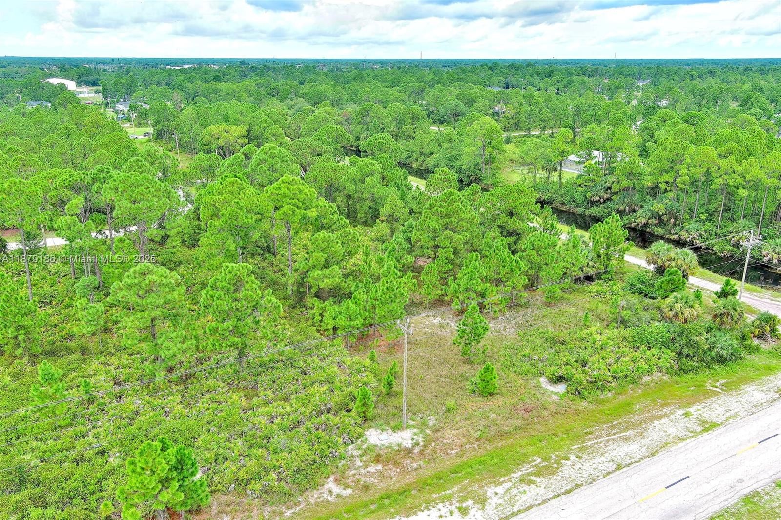 Real estate property located at 702 Eisenhower Blvd, Lee, Lehigh Acres, Lehigh Acres, FL