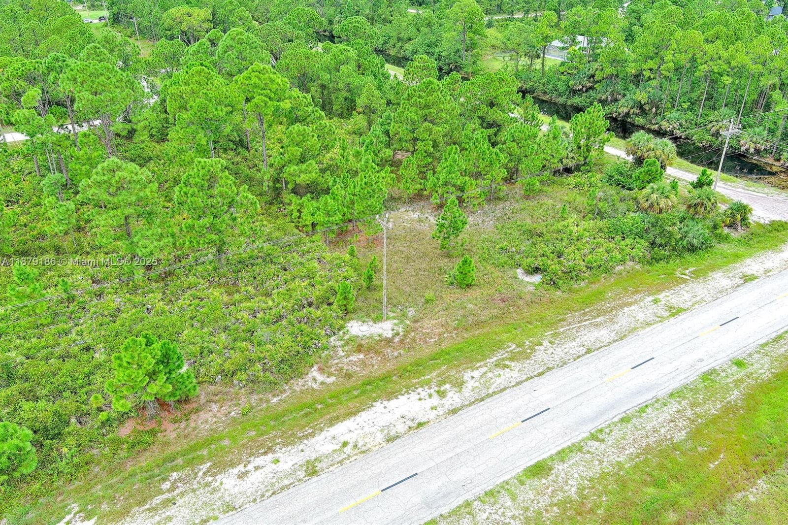 Real estate property located at 702 Eisenhower Blvd, Lee, Lehigh Acres, Lehigh Acres, FL