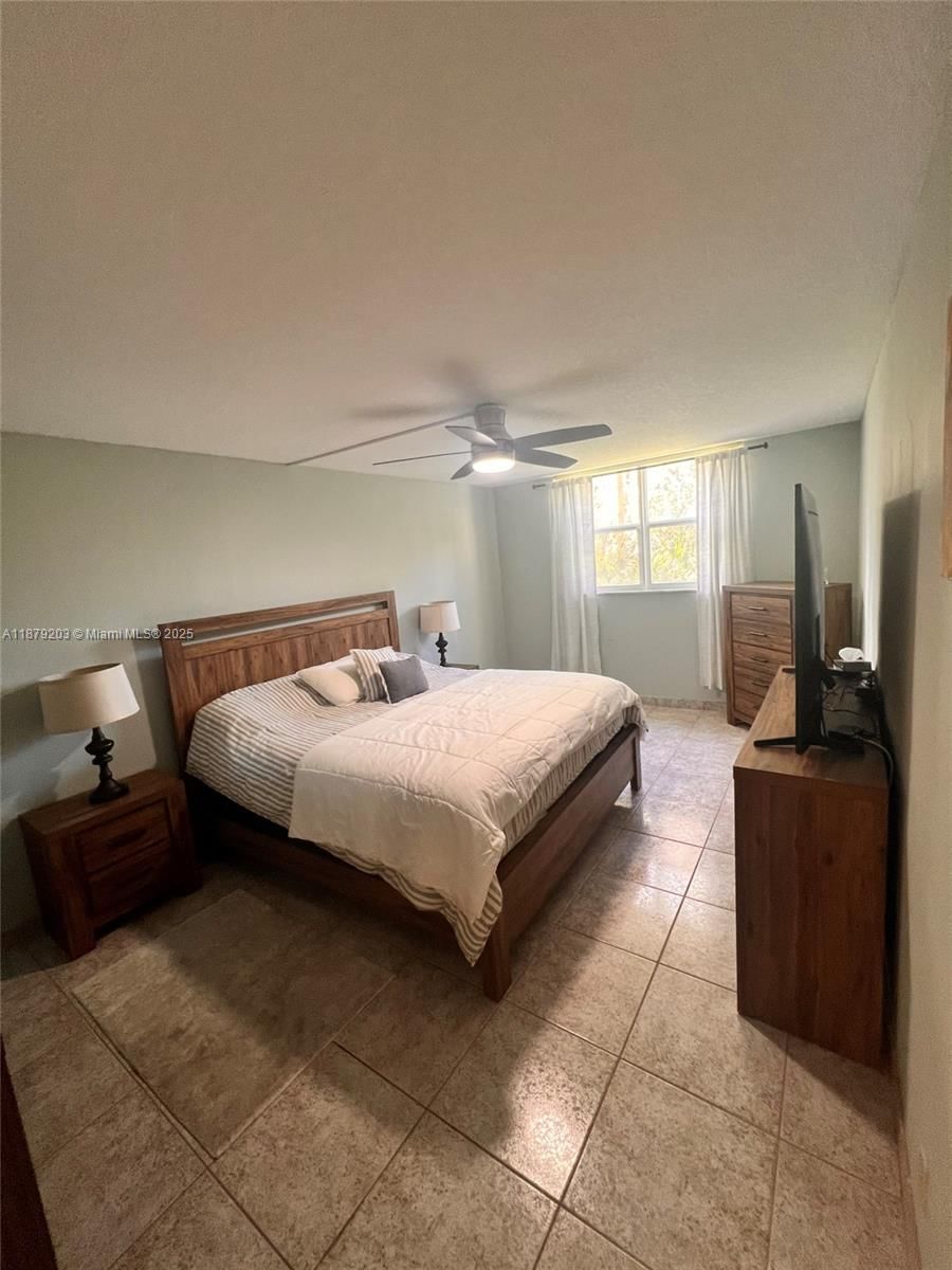 Real estate property located at 3540 Ocean Boulevard #111, Palm Beach, Le Chateau Royal Condo, South Palm Beach, FL