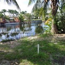 Real estate property located at 17652 76th Ct, Miami-dade, San Mateo, Hialeah, FL