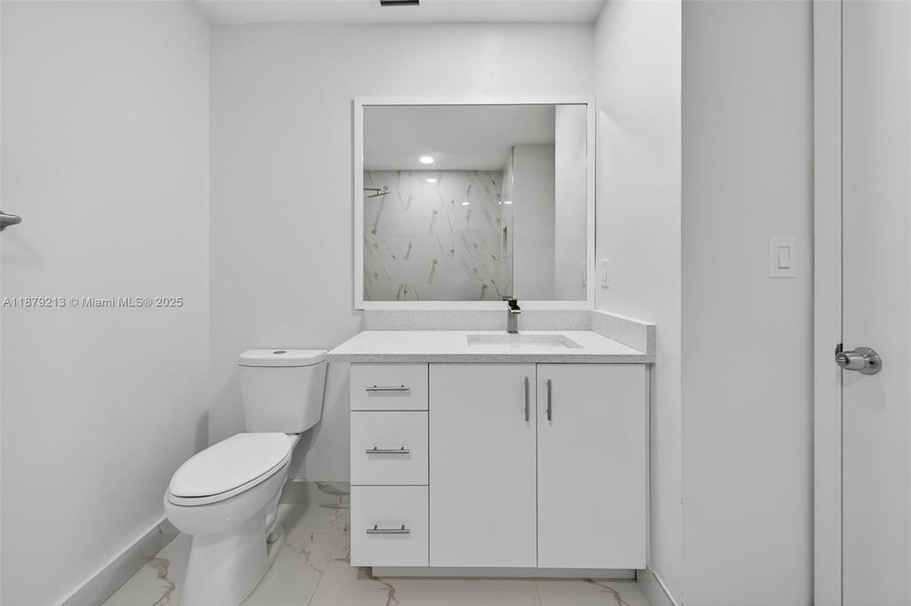 Real estate property located at 10275 46th St, Miami-dade, Townhomes Of Doral Place, Doral, FL