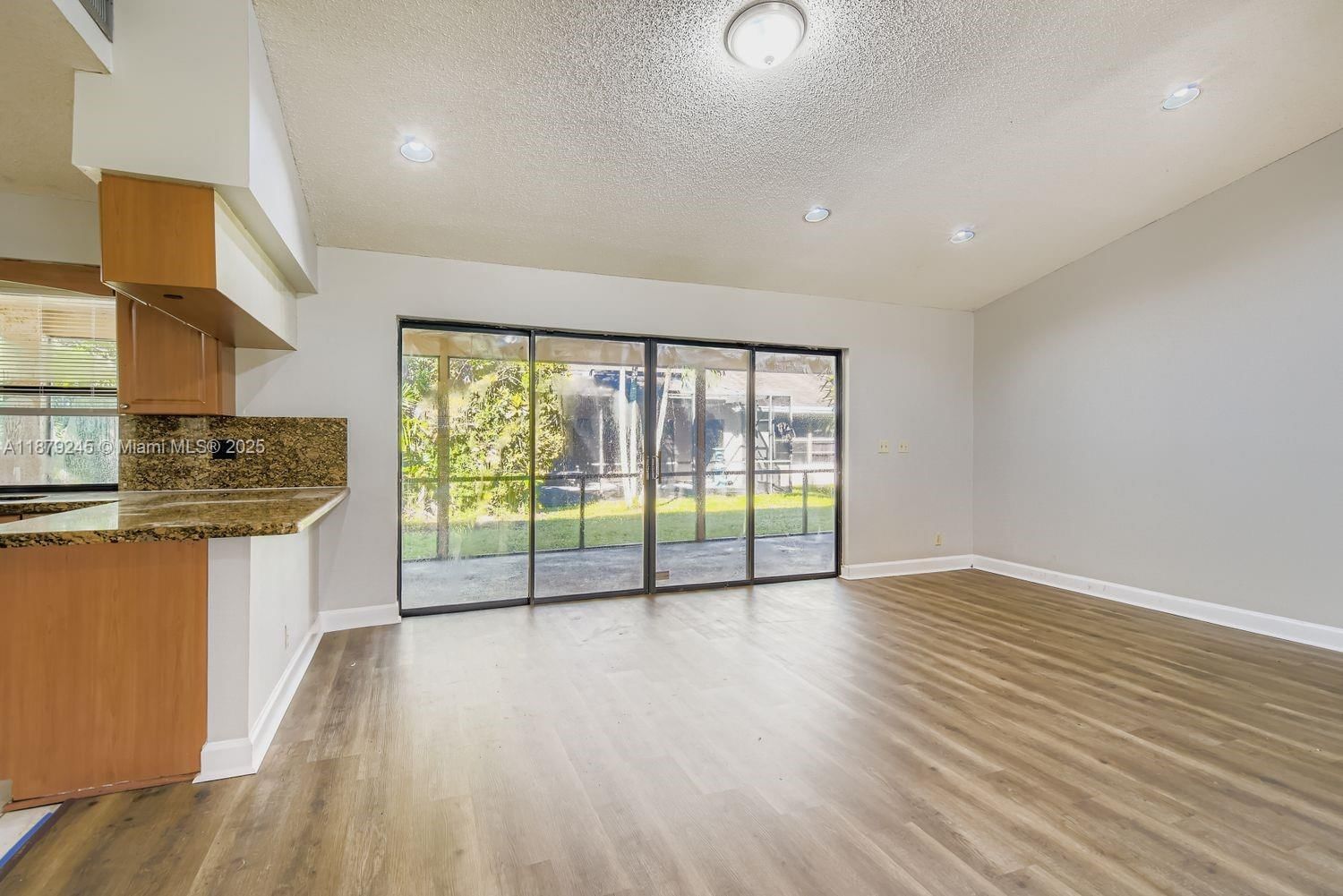 Real estate property located at 7008 49th Ct, Broward, Boulevard Woods North, Lauderhill, FL