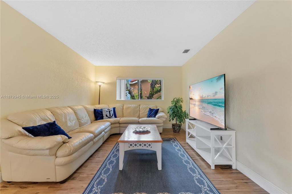 Real estate property located at 2653 98th Ter, Broward, Greenwood, Coral Springs, FL