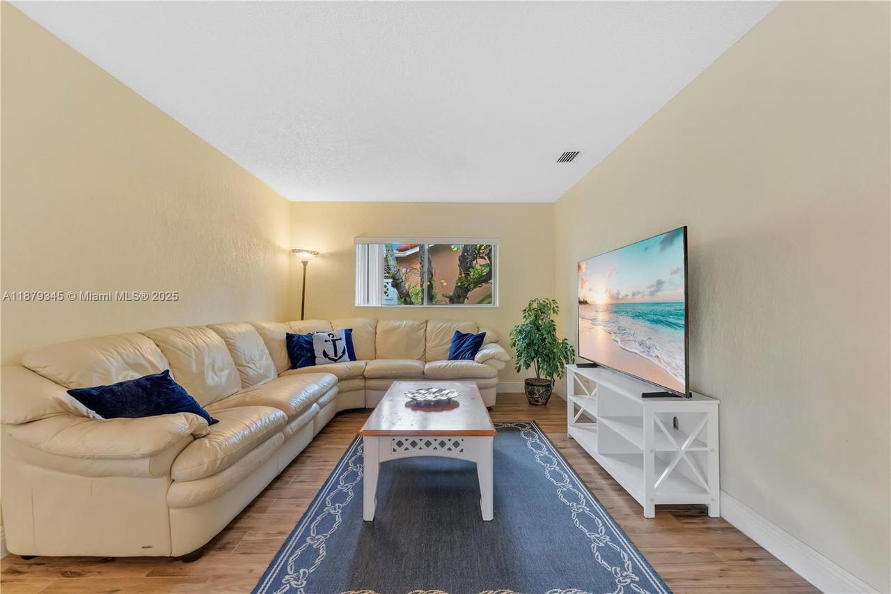 Real estate property located at 2653 98th Ter, Broward, Greenwood, Coral Springs, FL