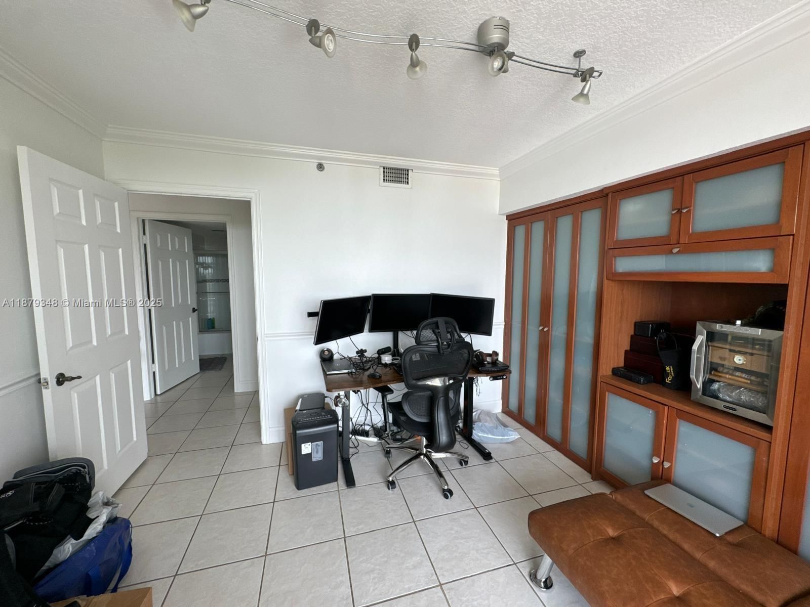 Real estate property located at 1650 Coral Way #807, Miami-dade, Marbella Condo, Miami, FL