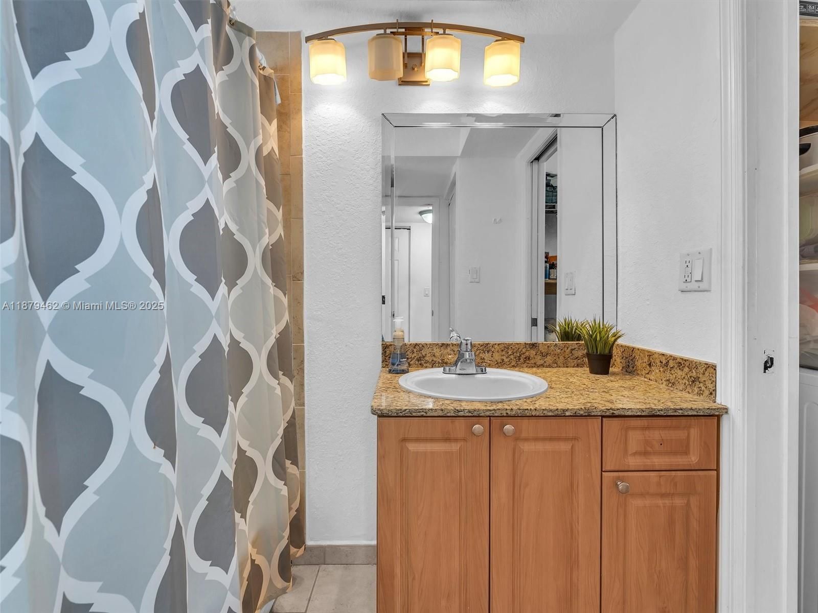Real estate property located at 7737 88th St C312, Miami-dade, Paradise At Dadeland Cond, Miami, FL