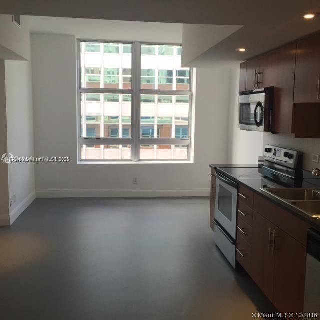 Real estate property located at 111 Flagler St #1003, Miami-dade, Flagler First Condo, Miami, FL