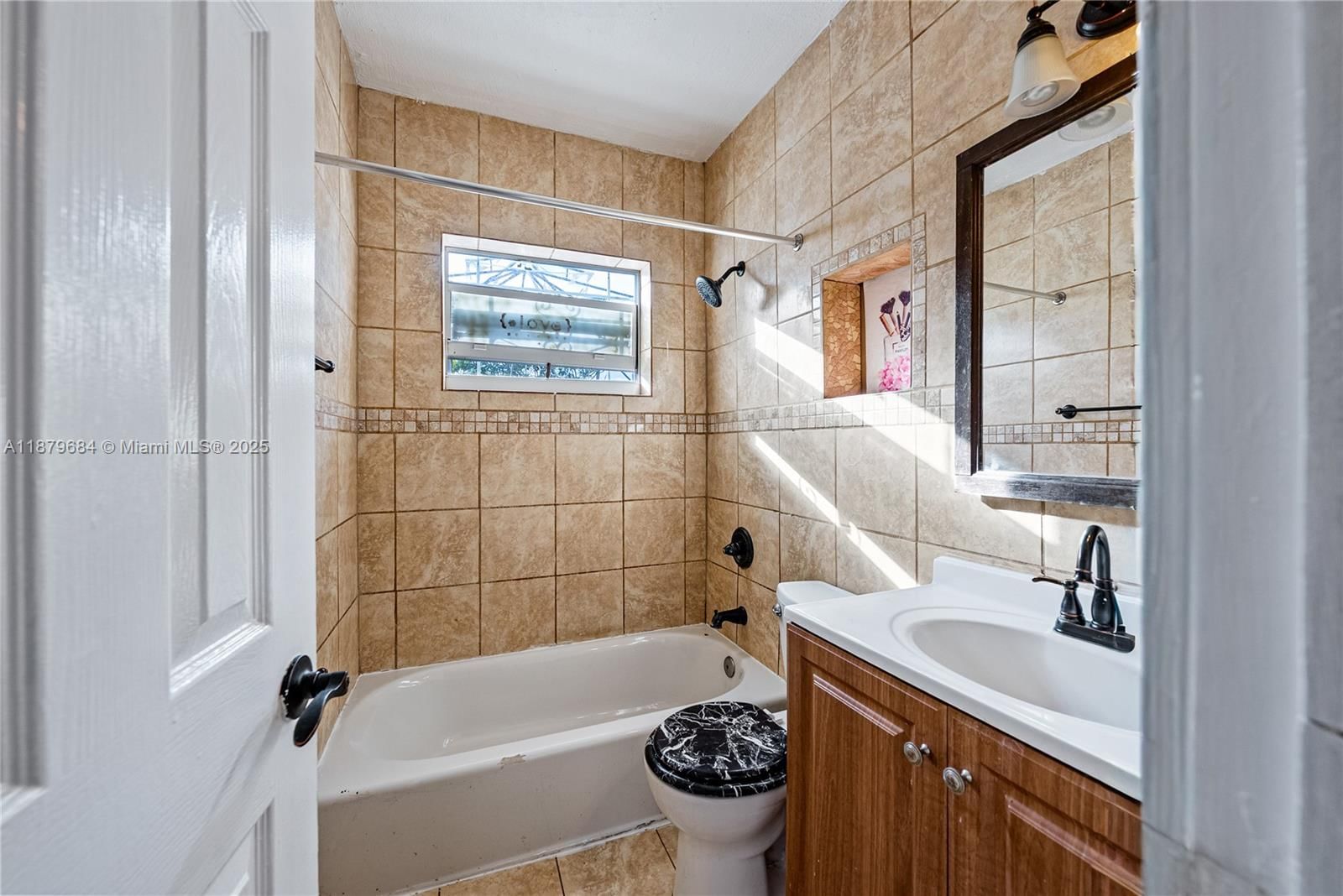 Real estate property located at 14350 Miami Ave, Miami-dade, Biscayne Gardens Sec E Pa, Miami, FL