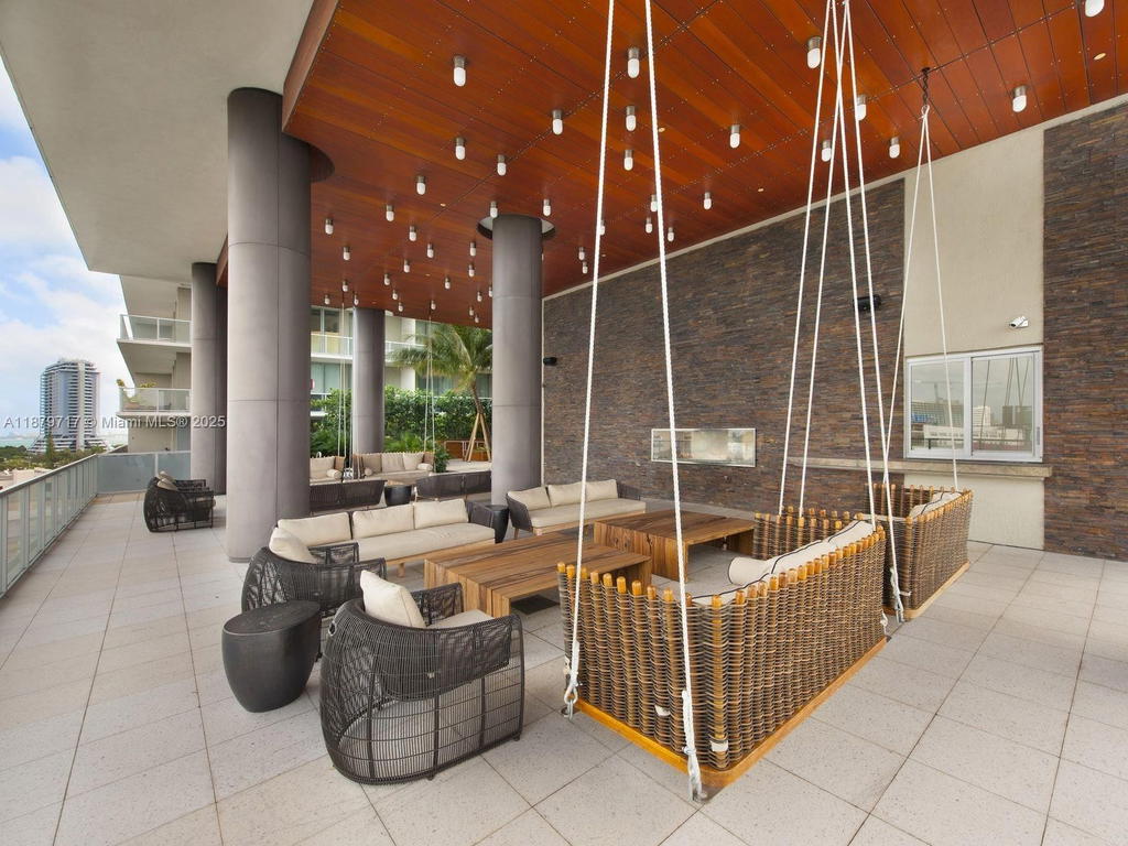 Real estate property located at 3451 1st Ave M0403, Miami-dade, Two Midtown Miami Condo, Miami, FL