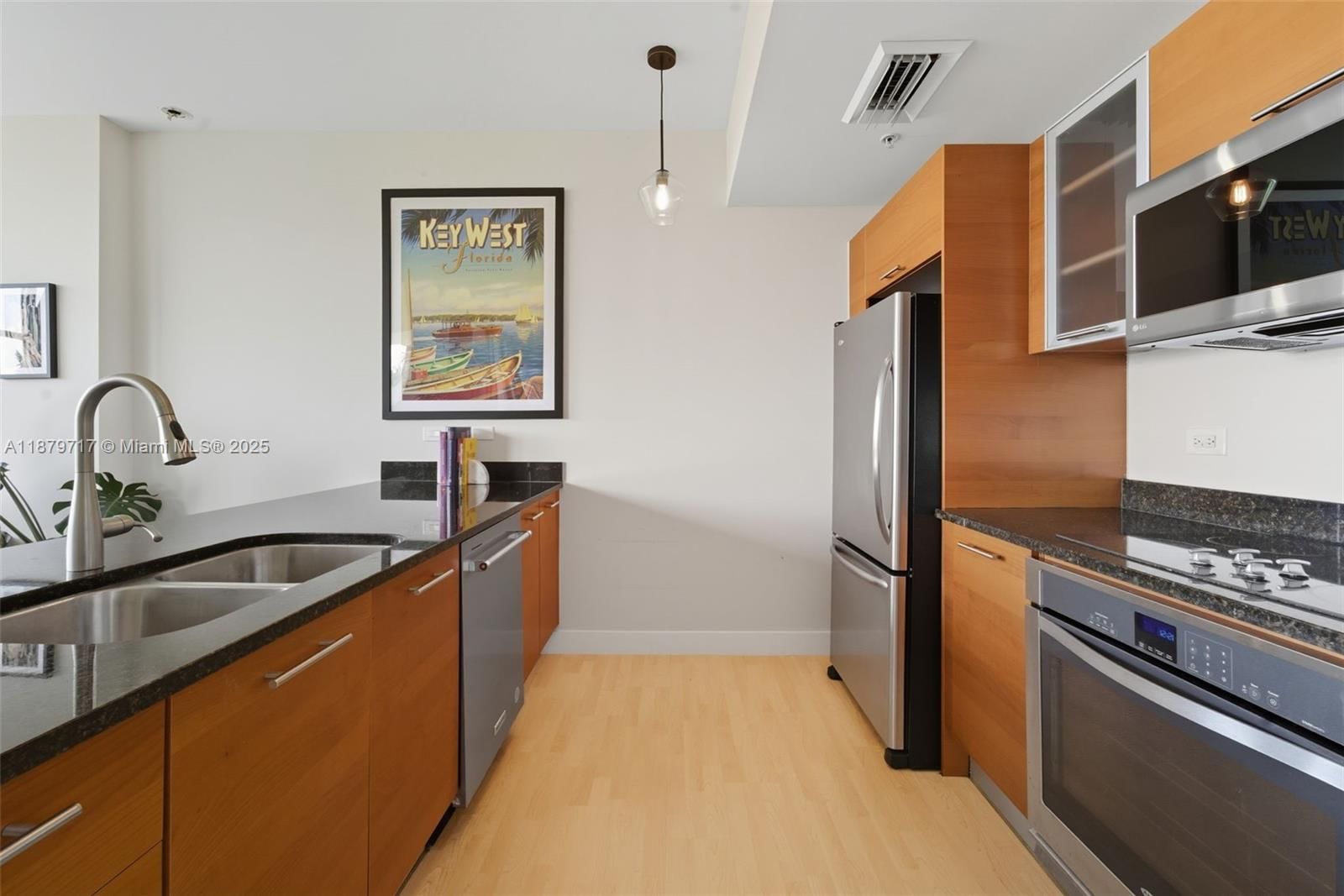 Real estate property located at 3451 1st Ave M0403, Miami-dade, Two Midtown Miami Condo, Miami, FL
