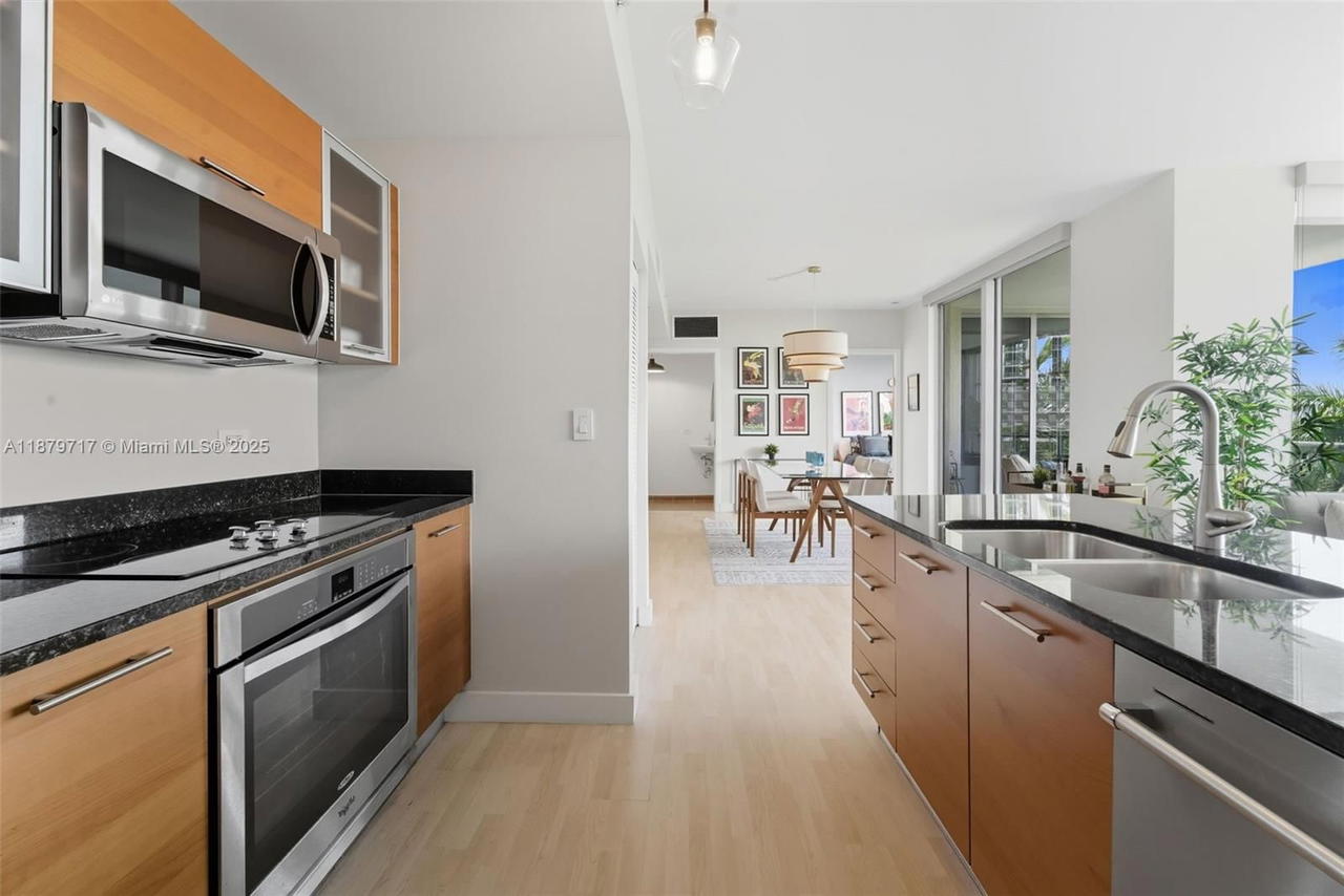 Real estate property located at 3451 1st Ave M0403, Miami-dade, Two Midtown Miami Condo, Miami, FL