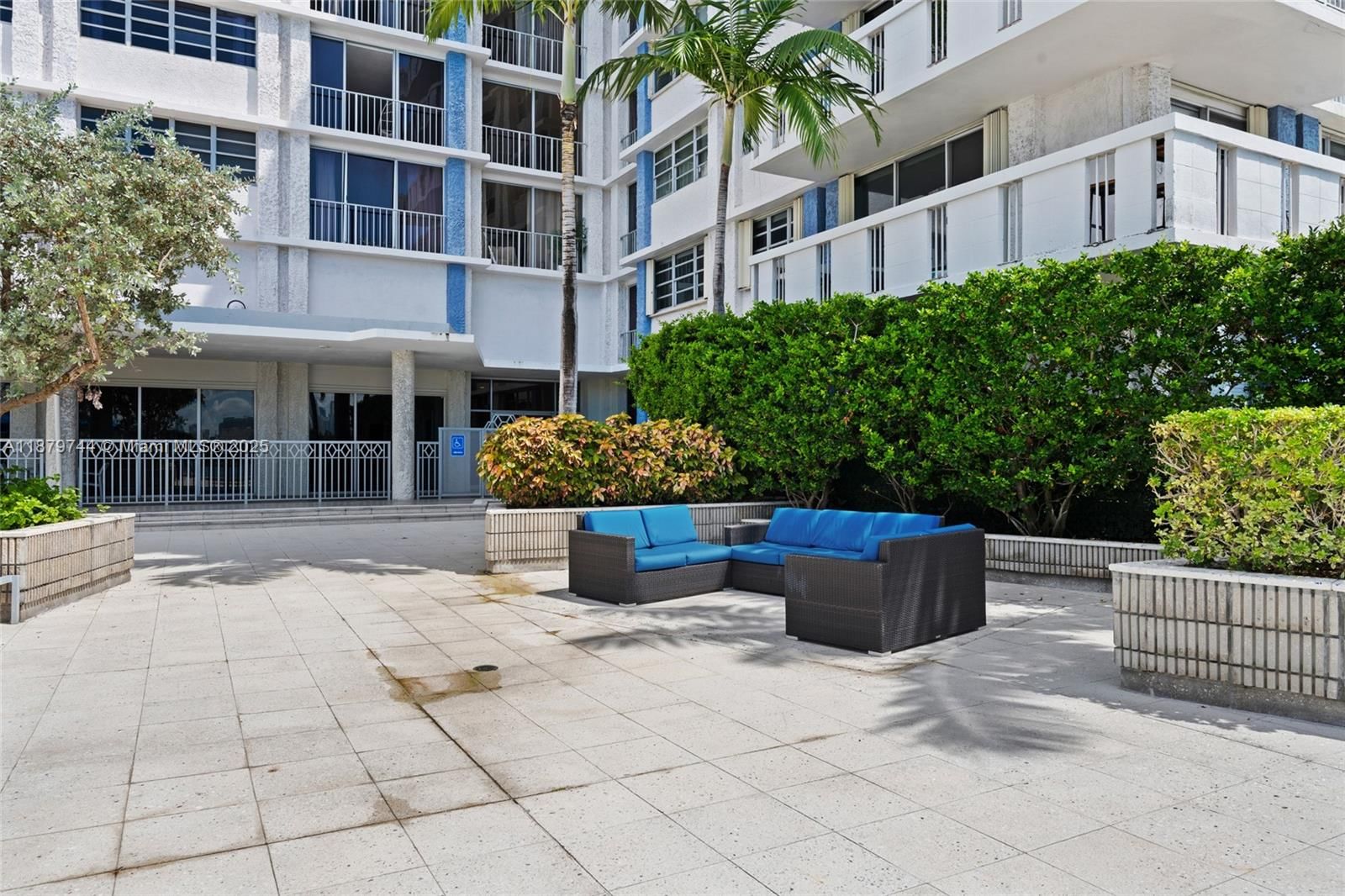 Real estate property located at 800 West Ave #831, Miami-dade, South Bay Club Condo, Miami Beach, FL