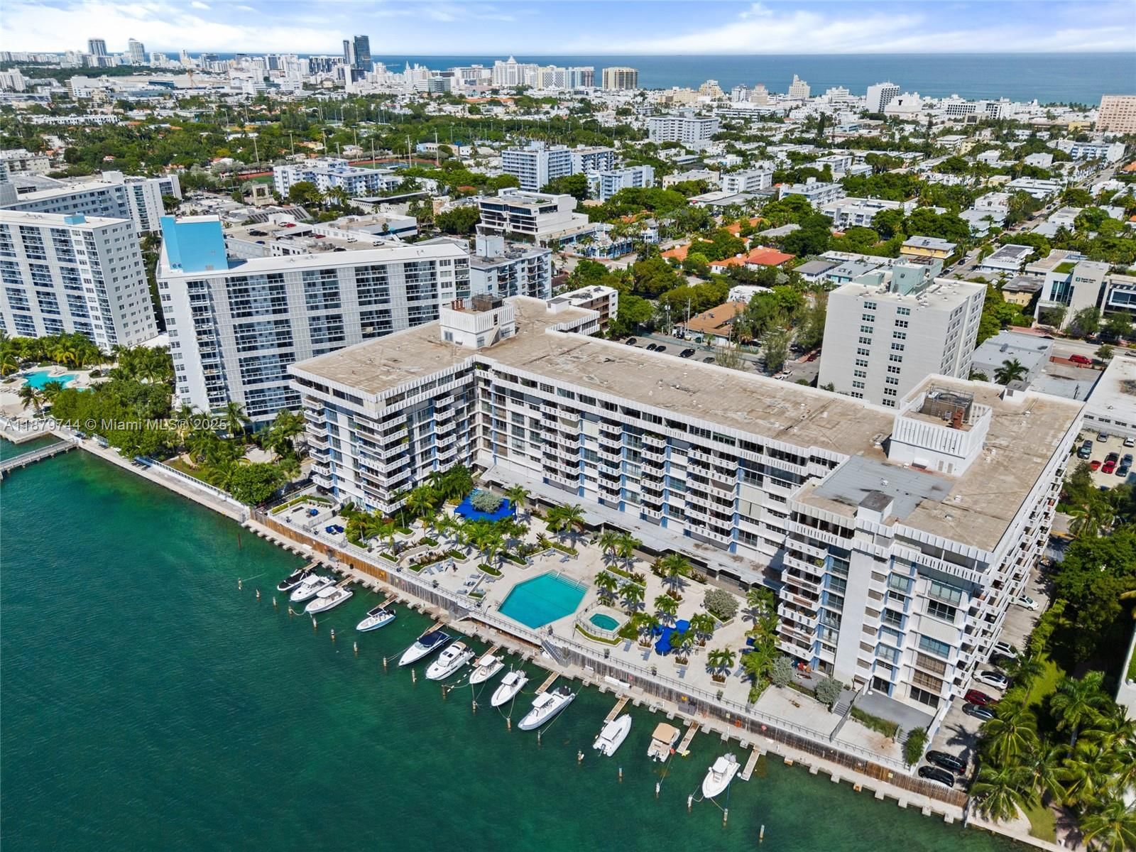 Real estate property located at 800 West Ave #831, Miami-dade, South Bay Club Condo, Miami Beach, FL