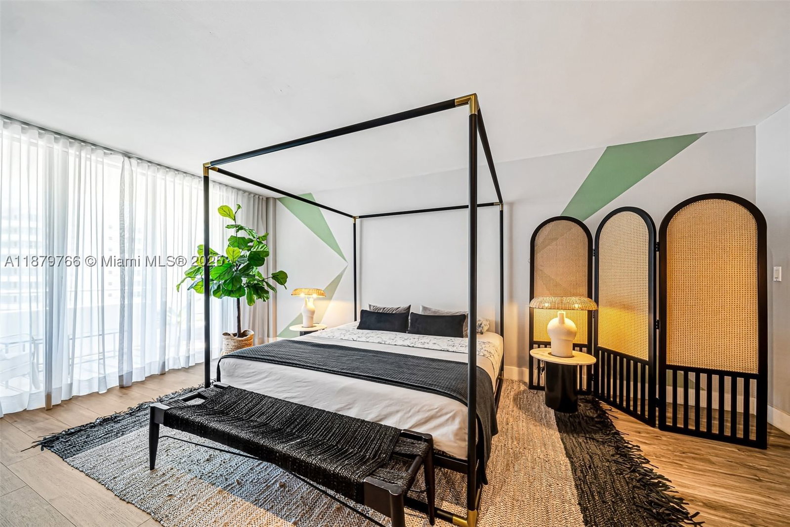 Real estate property located at 5600 Collins Ave #12E, Miami-dade, 5600 Condo, Miami Beach, FL