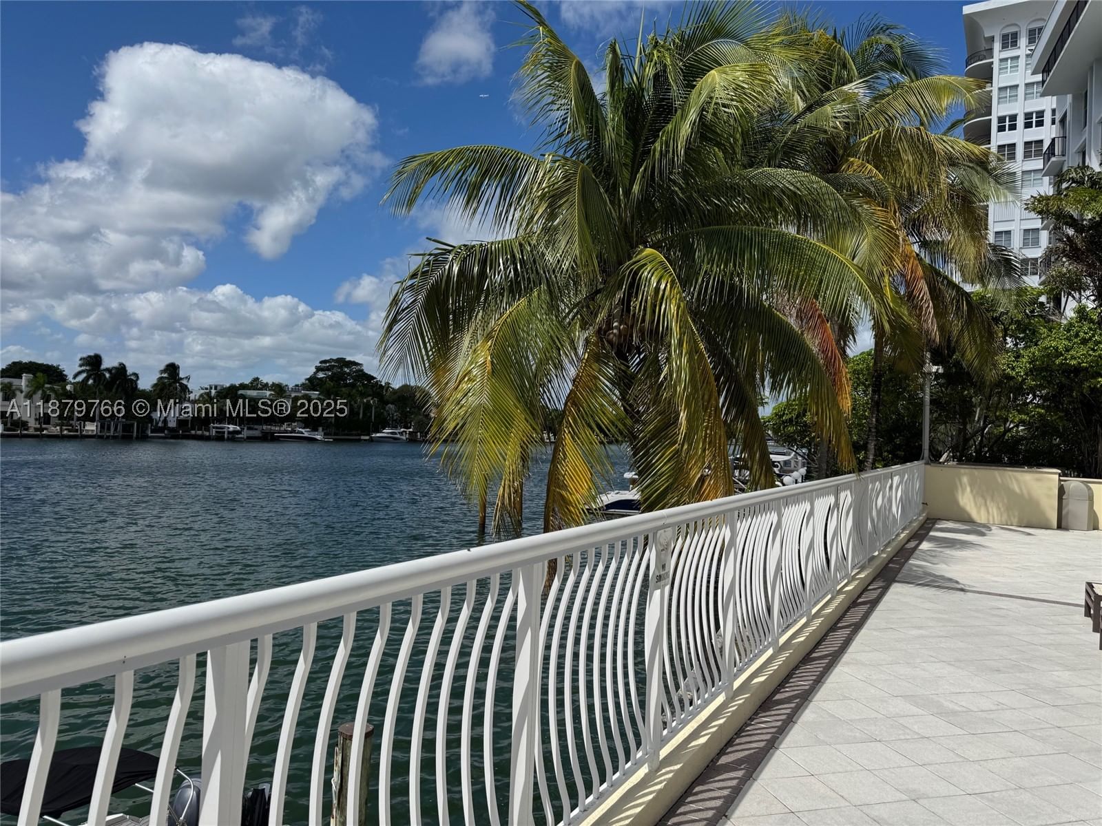 Real estate property located at 5600 Collins Ave #12E, Miami-dade, 5600 Condo, Miami Beach, FL
