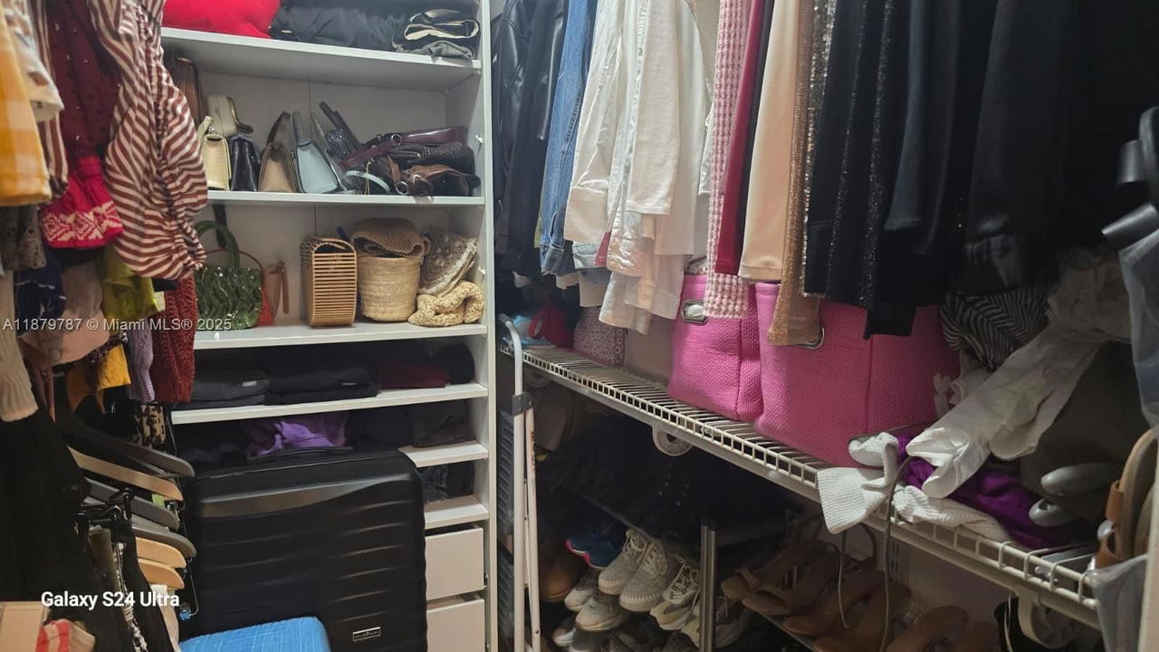 Real estate property located at 7477 82nd St C118, Miami-dade, Dadeland Capri Condo, Miami, FL