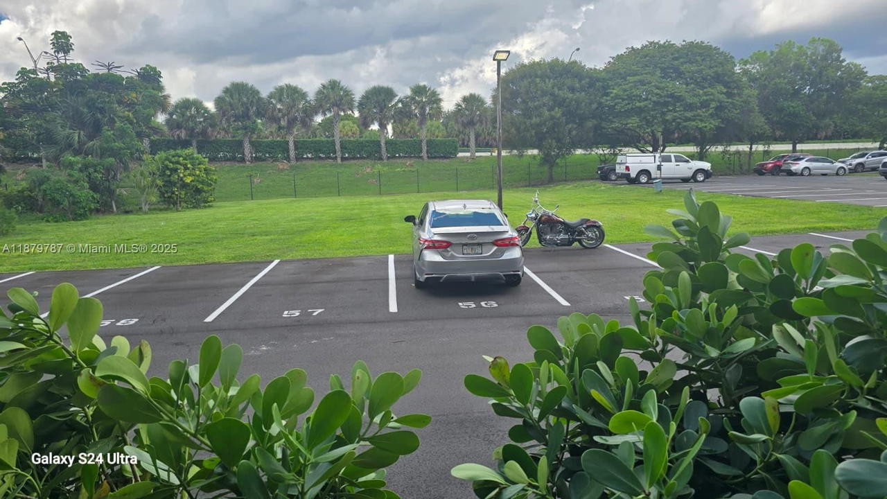 Real estate property located at 7477 82nd St C118, Miami-dade, Dadeland Capri Condo, Miami, FL
