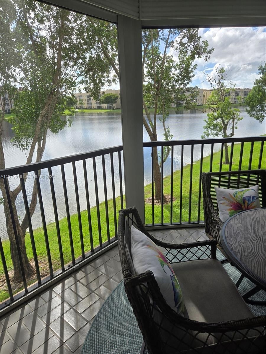 Real estate property located at 7632 Fairfax Dr #7632, Broward, Fairfax Condominium I, Tamarac, FL