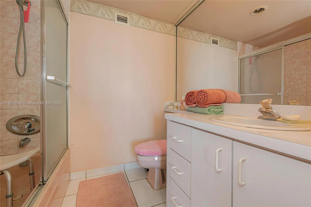 Real estate property located at 2150 Sans Souci Blvd A1109, Miami-dade, Bayview Towers Condo Sout, North Miami, FL