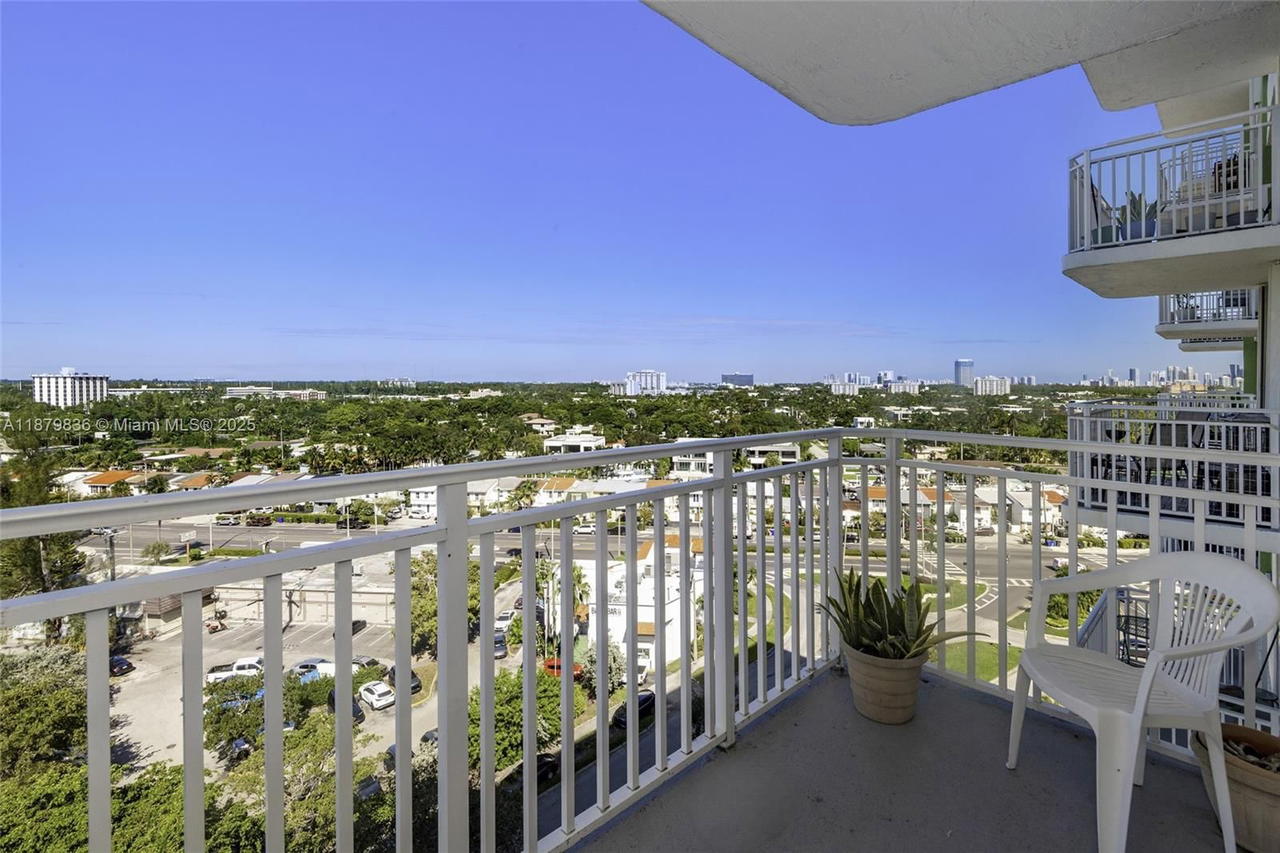 Real estate property located at 2150 Sans Souci Blvd A1109, Miami-dade, Bayview Towers Condo Sout, North Miami, FL