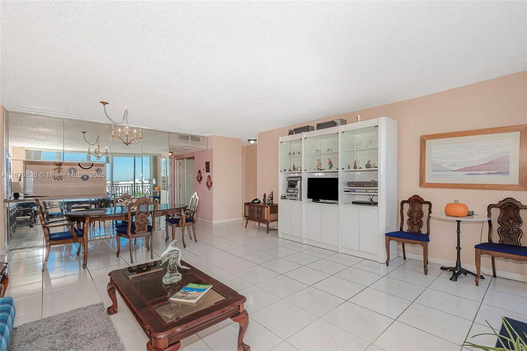 Real estate property located at 2150 Sans Souci Blvd A1109, Miami-dade, Bayview Towers Condo Sout, North Miami, FL