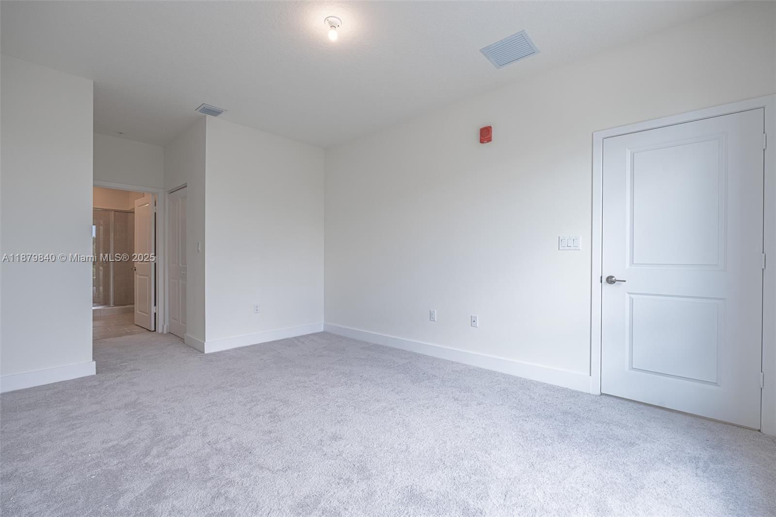 Real estate property located at 8001 41st St F-208, Miami-dade, Downtown Doral South Phas, Doral, FL