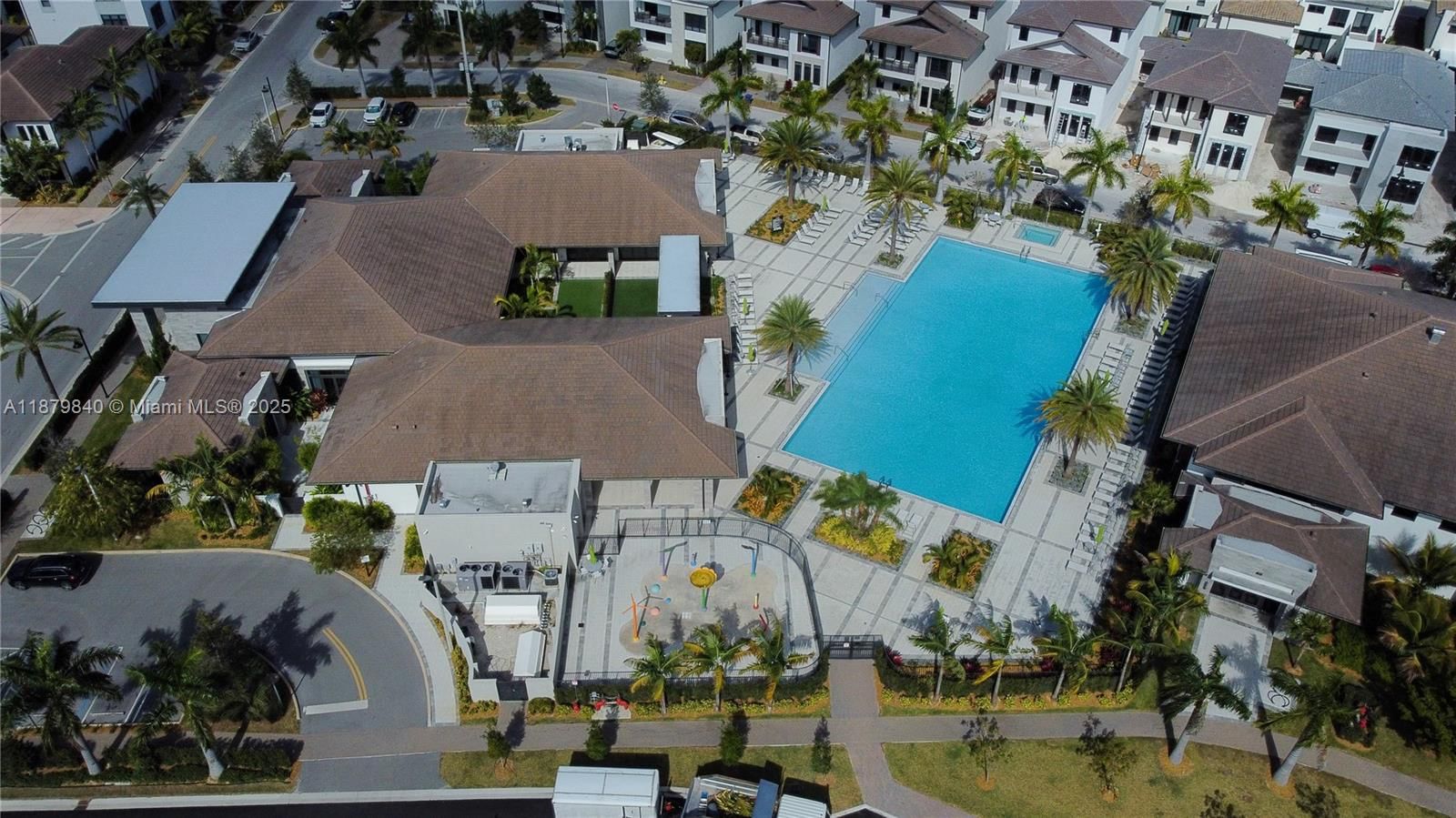 Real estate property located at 8001 41st St F-208, Miami-dade, Downtown Doral South Phas, Doral, FL