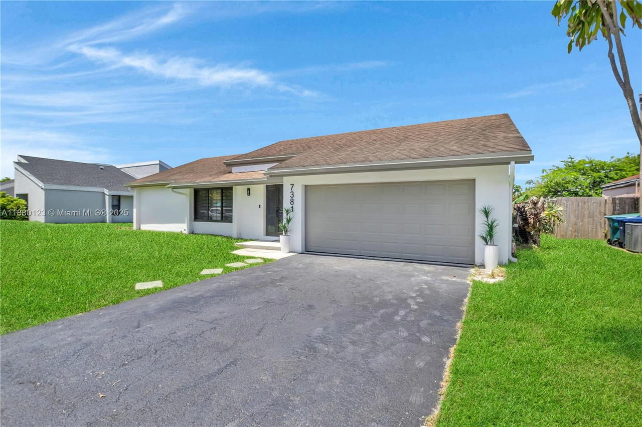 Real estate property located at 7381 35th Ct, Broward, Boulevard West, Lauderhill, FL