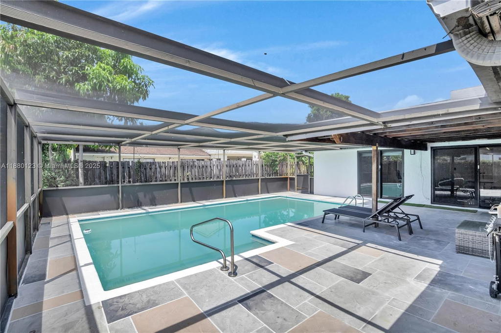 Real estate property located at 7381 35th Ct, Broward, Boulevard West, Lauderhill, FL