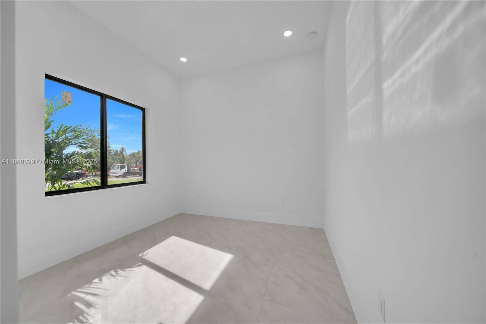 Real estate property located at 1913 IRVING AVE, Lee, Leehigh Acres, Lehigh Acres, FL