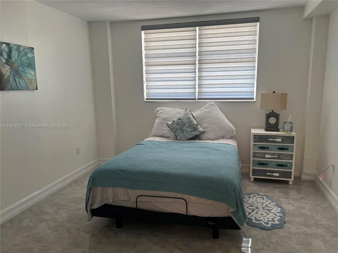 Real estate property located at 1300 Lincoln Rd C403, Miami-dade, Lincoln Towers Condo, Miami Beach, FL